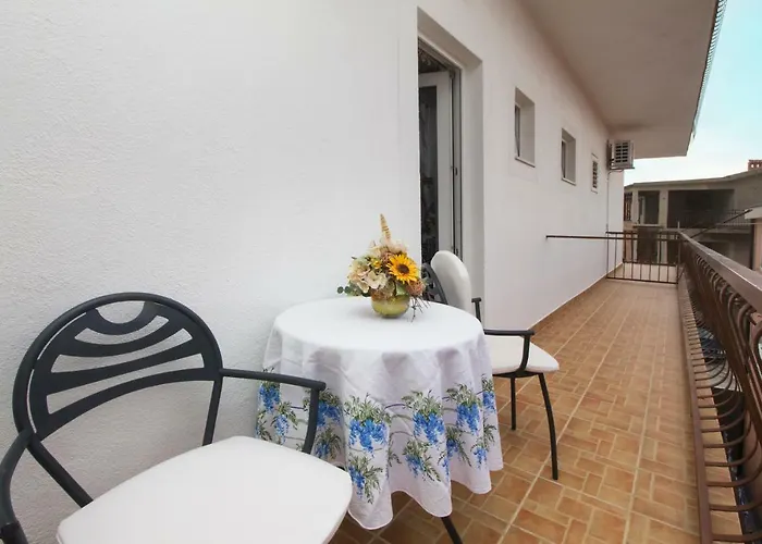 & Marigold Guest house 3*
