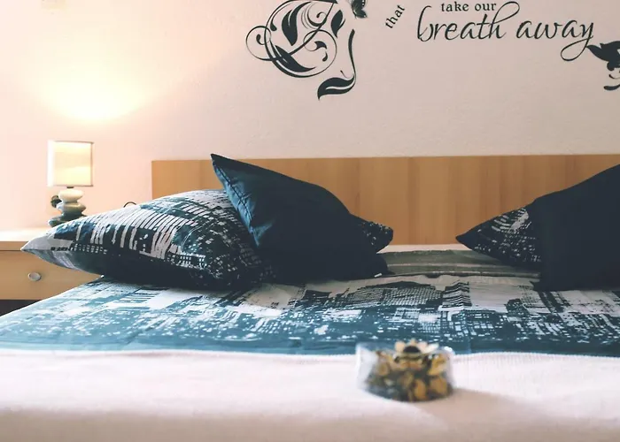 & Marigold Baska Voda