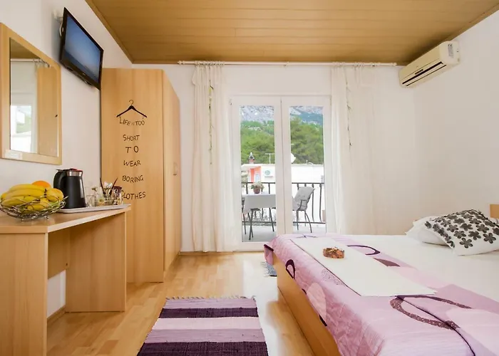 & Marigold Guest house