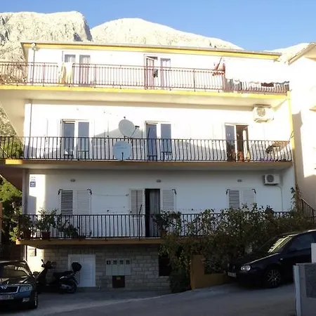 Guest house & Marigold