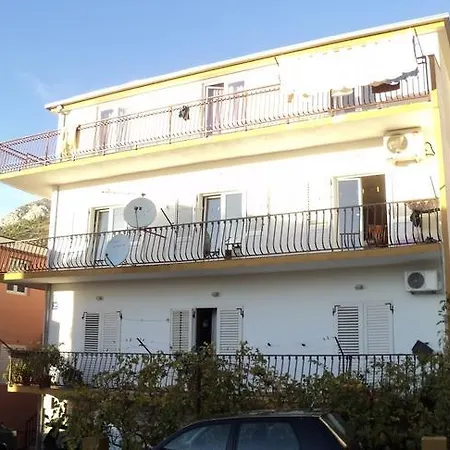 & Marigold Guest house