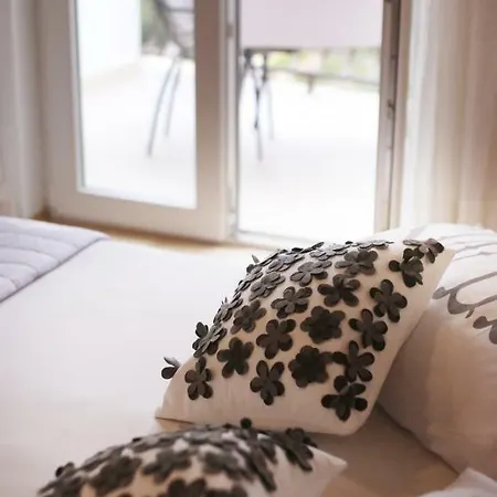 & Marigold 3* Baška Voda