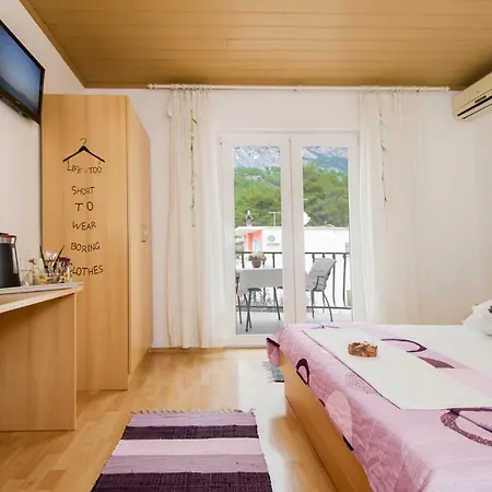 & Marigold Guest house